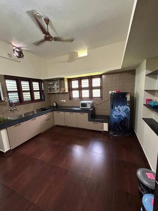 Sharvari Home Stay Udupi Exteriör bild